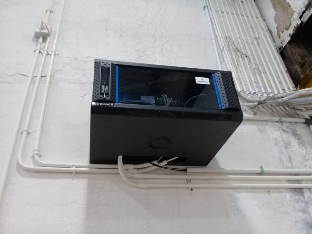 Jaringan Lan,Fiber optik dan Wireless